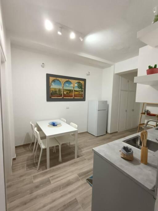 Appartamento Violet - Parma Zewnętrze zdjęcie