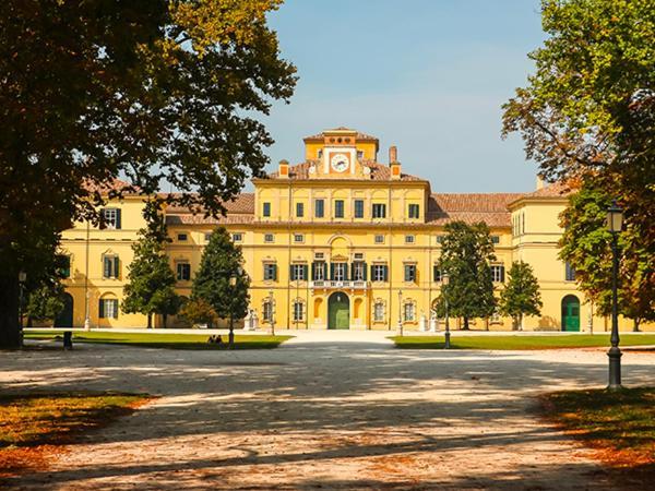 Appartamento Violet - Parma Zewnętrze zdjęcie