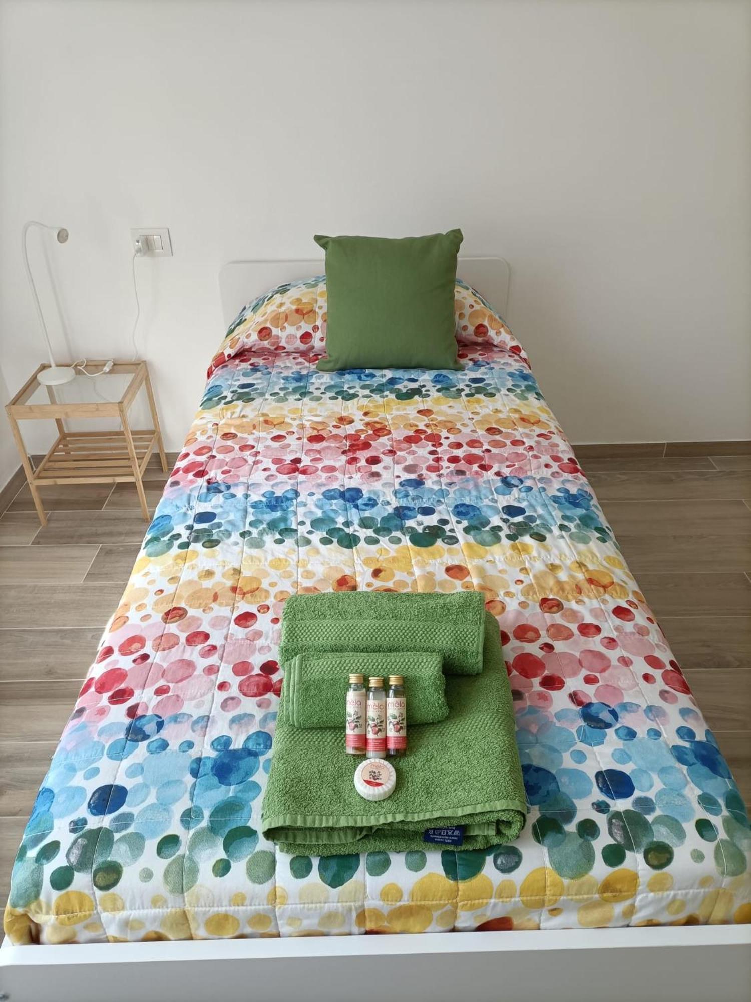 Appartamento Violet - Parma Zewnętrze zdjęcie
